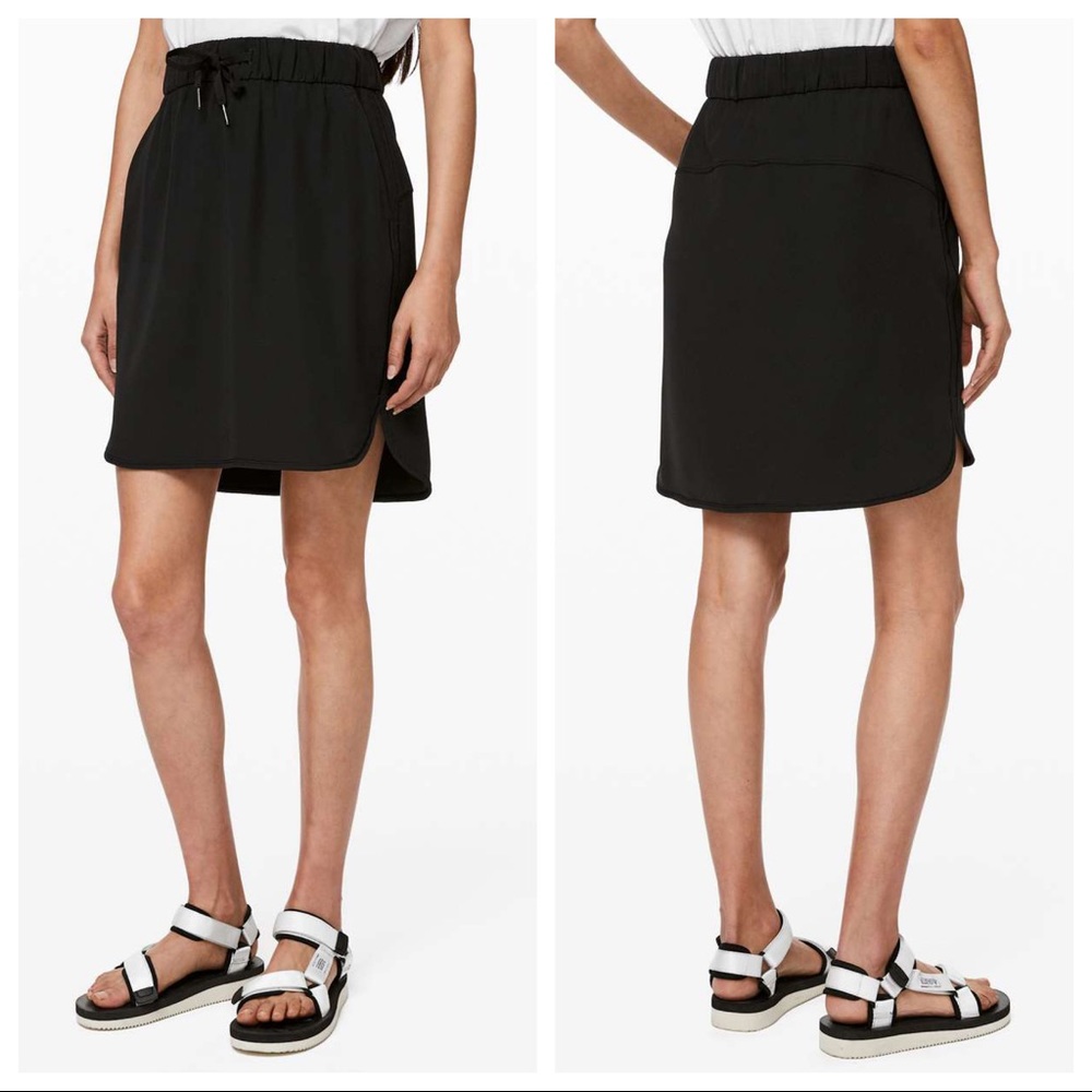 lululemon - on the fly skirt woven round hem